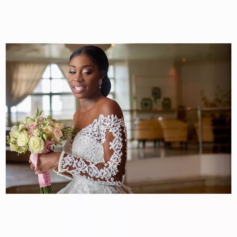 Long Sleeve Ball Gown Wedding Dress Lace Bridal Gown Long Sleeve Ball Gown Wedding Dress Lace Bridal Gown