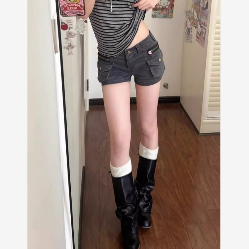 Trendy Low-Waist Washed Denim Shorts for Women, Summer 2026 New Style, Slim Fit Hot Pants
