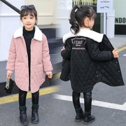 bông áo cô gái da 2019 mới khí nước ngoài của trẻ em mùa đông mặc dài vừa bé dày áo khoác da bông quần áo