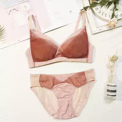 European and American non-steel ring seamless underwear set female sense mesh mid-thin small chest upper support gathered to adjust the bra cover