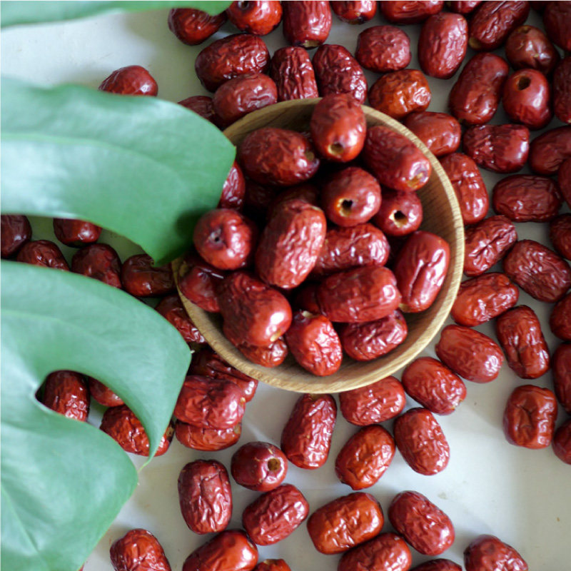 Dappy palm with Xinjiang non - nuclear jujube dry - free from the nucleus of the jujube washed away from the pale paste of the rubber dates 5 kg