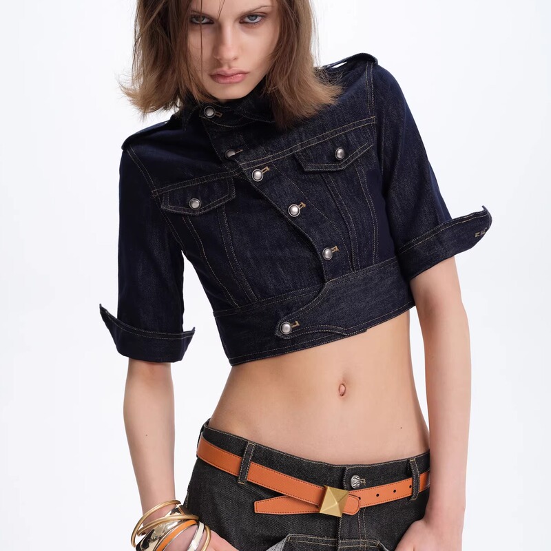 Undulate Comfortable and Breathable Diagonal Placket Denim Jacket Short Coat Undulate Comfortable and Breathable Diagonal Placket Denim Jacket Short Coat