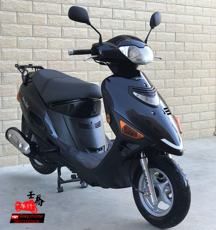 Gốc second-hand Suzuki Neptune xe máy của phụ nữ Suzuki bốn thì scooter 125c nhiên liệu xe du lịch