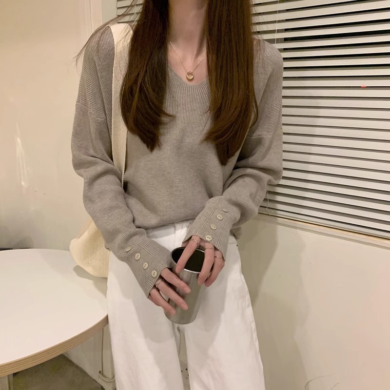 GROVE FOREVER Autumn sweater, design knitted jacket, V-neckline, long sleeve, loose fit, trend of season GROVE FOREVER Autumn sweater, design knitted jacket, V-neckline, long sleeve, loose fit, trend of season
