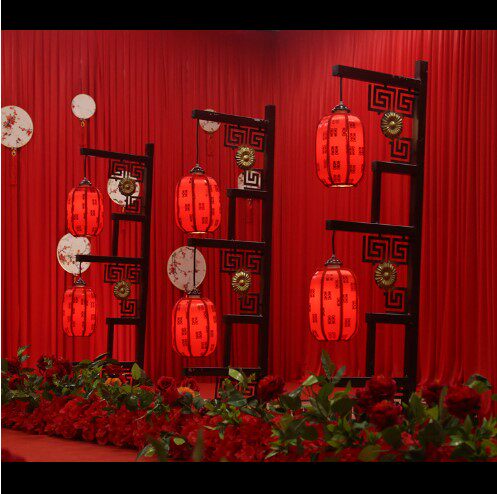 Chinese Palace Lantern Road Citation Hantang Wedding Imitation Antique Wood Art Three Lanterns Road Leading Red Sheep Leather Wedding Props