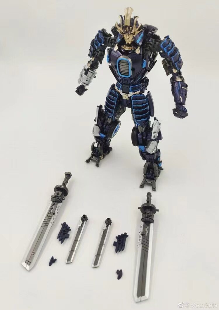 MetaGate G01 Haiku Drift Three Warriors Transform Action Figure