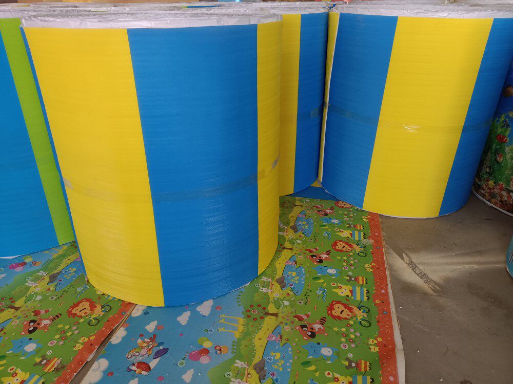 Children's bedside collision wall for kindergarten wall skirt against bubble wall bubble wall