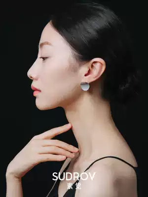 Pure silver woman temperament simple cold air atmosphere earrings design sense exaggerated ear needle small earrings ear ornaments