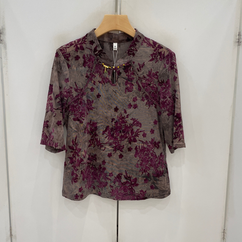 Same Style as in the Mall Z309 Women's Fashion 2026 Autumn Retro Stand Collar Buttoned Mesh Velvet Floral Slim-Fit Blouse Top