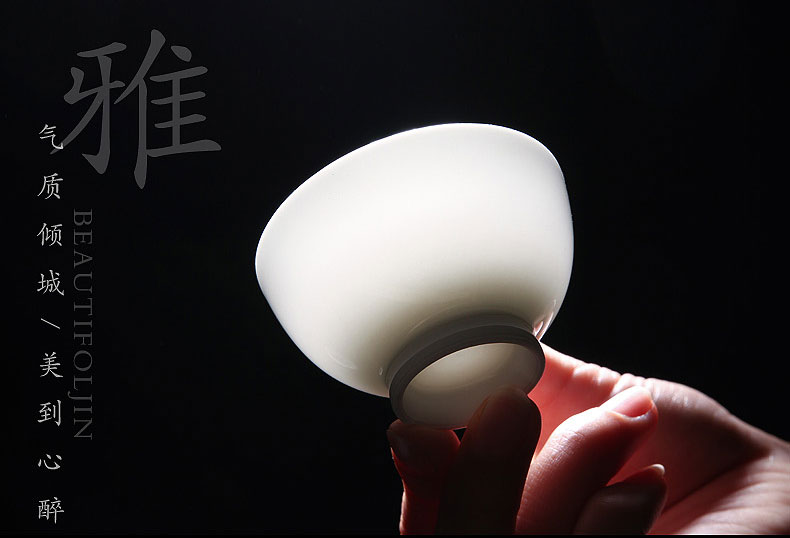 Thin body white porcelain bowl with jingdezhen kung fu tea cup sample tea cup ceramic tea set, the master cup single cup small tea cups