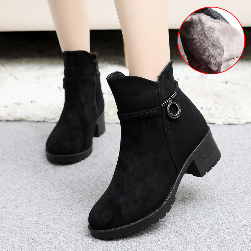 Old Beijing cloth shoes women's boots winter warm and thick cotton shoes high-heeled work fashion boots soft-soled short boots women's fleece
