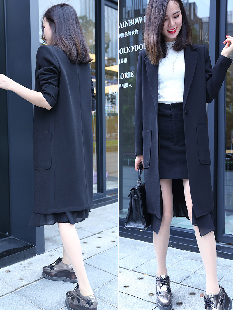 Spring dress 2020 suit coat female spring and autumn long Korean edition lady windwear relaxed and large casual suit