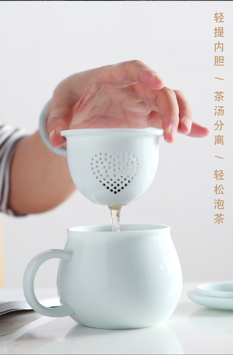 Jingdezhen ceramic cups with cover filter tea cup of tea to separate office cup with the ceramic keller cup water