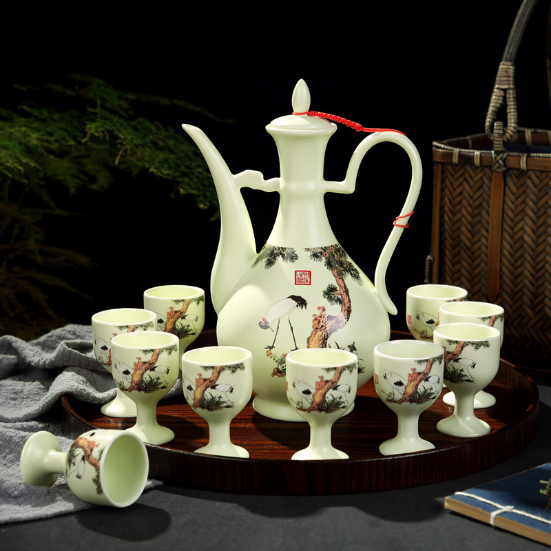 Antique Chinese jingdezhen ceramics hip palace home wine suits for liquor liquor cup of wine