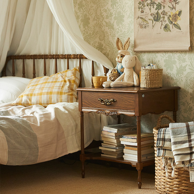 North American Solid Wood Bedhead Cabinet Household Bedroom with Retro Light Bedbed Lights in small cabinets