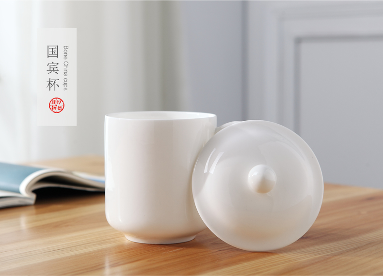 Pure white ipads porcelain cup with the LOGO of jingdezhen ceramic cup with cover cup meeting gift custom cups printing words