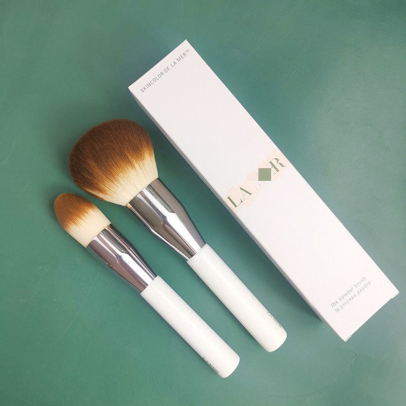 Know the goods LA SEA BLUE * RIDDLE LIGHT REJUVENAMEY Powder Sweeping Powder Brush Powder Bottom Brushed Ultra Soft Powder Brush