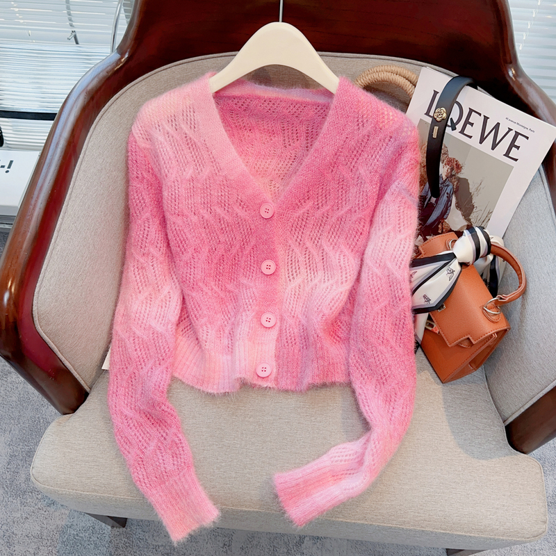 Gentle Fairy-Style Fashionable Age-Reducing Pink Gradient Thin Sweater Knitwear for Women, Loose Short Cardigan Top for Autumn and Winter Gentle Fairy-Style Fashionable Age-Reducing Pink Gradient Thin Sweater Knitwear for Women, Loose Short Cardigan Top for Autumn and Winter