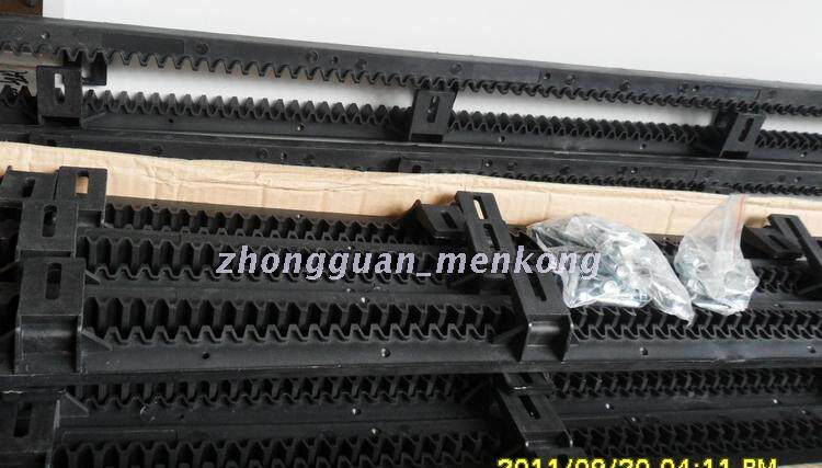 товар из китая 尼龙齿条平移门电机传动开门机钢芯塑料齿条平推门聚乙烯耐用齿条 Rongda