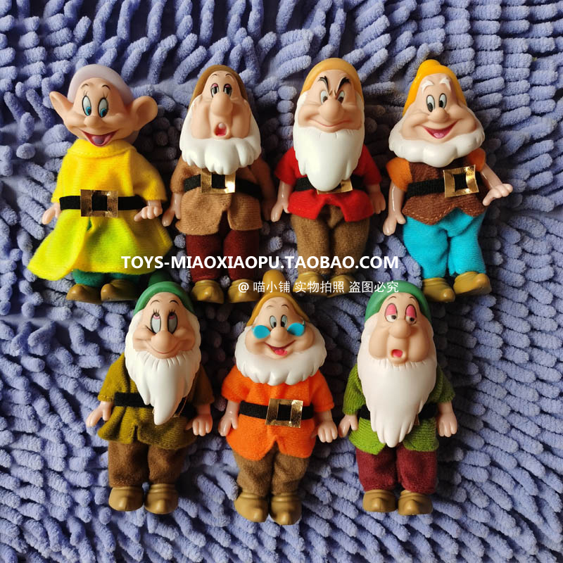 The Seven Dwarfs from Snow White, Doll Figures with Movable Joints and Cloth Clothes, 7-Piece Set
