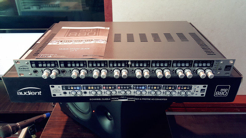 Audient ASP880 8-channel microphone amplifier AD