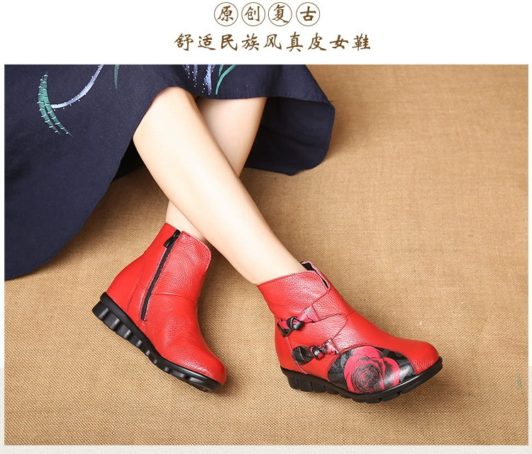 Mùa thu và mùa đông 2017 giày mới của phụ nữ Trung Quốc phong cách dân tộc phong cách cổ điển in retro ủng ngắn bằng da dày với giày ống của phụ nữ - Swiss Army Knife