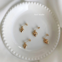 A small loving U.S. production of 14K bag of gold ear nail light gold simple girl heart delicate ear nail