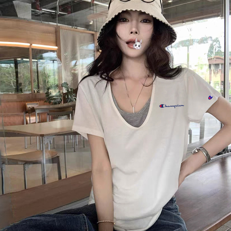 Japanese Style Champion Embroidery Fake Two-Piece V-Neck Short-Sleeve T-Shirt for Women, Regular Shoulder, Loose Fit, Slimming, Casual, Student, Lazy Style Top