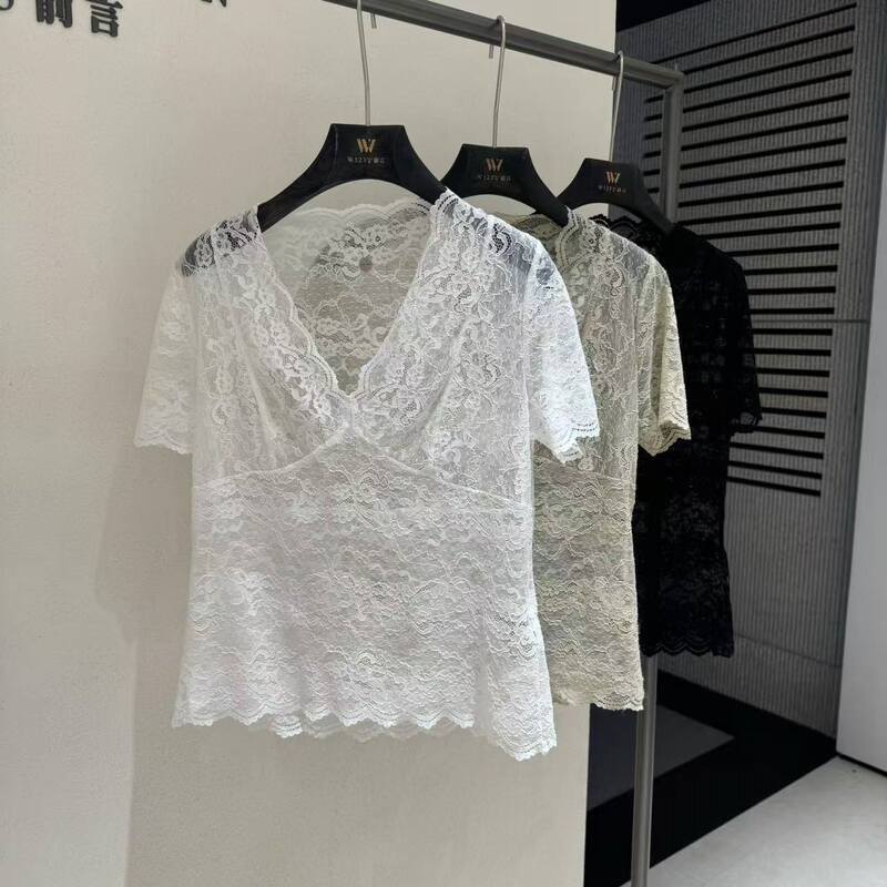 Original Light Luxury Style Series 2026 New Tops, Shirts, Lace Shirts, T-Shirts, V-Neck Short-Sleeve Sheer Base Shirts W123