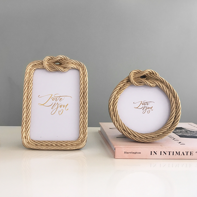 Minimalist modern hemp rope 6 inch 4 inch round pendulum table hanging wall photo frame resin-like board room creative pendulum ornament