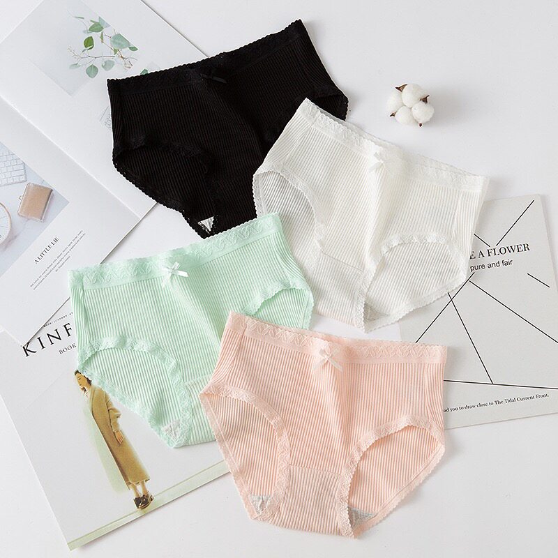 Solid color mid-waist threaded cotton underwear women's simple breathable and comfortable bag hip lace cute bow triangle shorts women