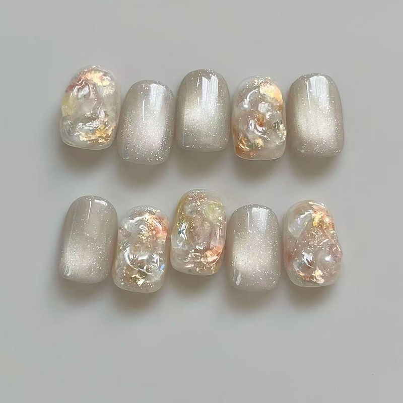 [Amber Crystal] ins Japanese-Style Short Niche Cat-Eye Three-Dimensional Design Gold Foil Shell Handmade Wearable Nail Tips