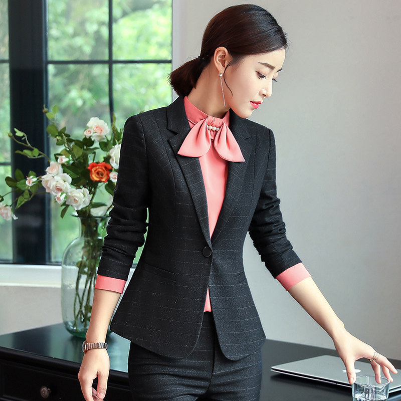 Tailleur femme - Ref 3244102 Image 1