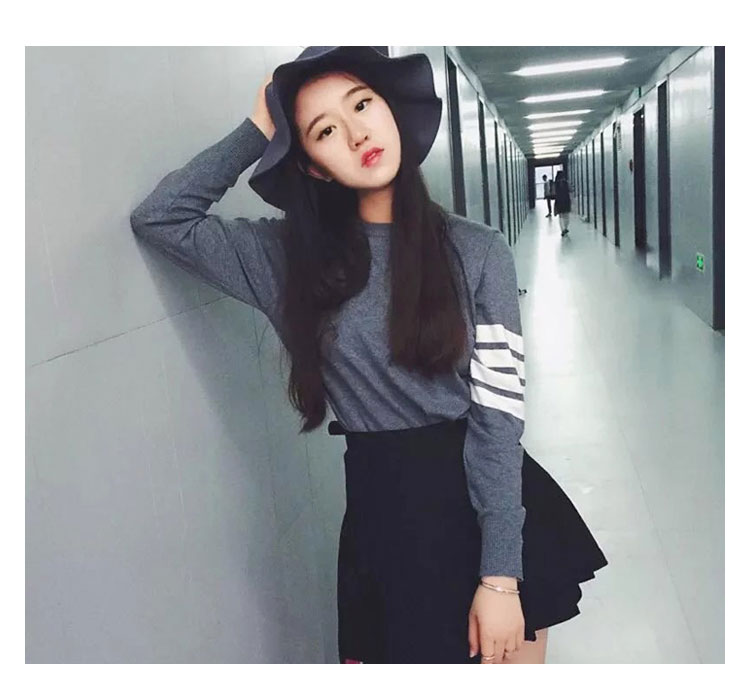 Mùa xuân và mùa thu Hàn Quốc phiên bản của bộ mới của vòng cổ áo len phụ nữ mặc hoang dã lỏng nam giới và phụ nữ với cùng một đoạn đáy áo len triều áo khoác len nữ hàn quốc