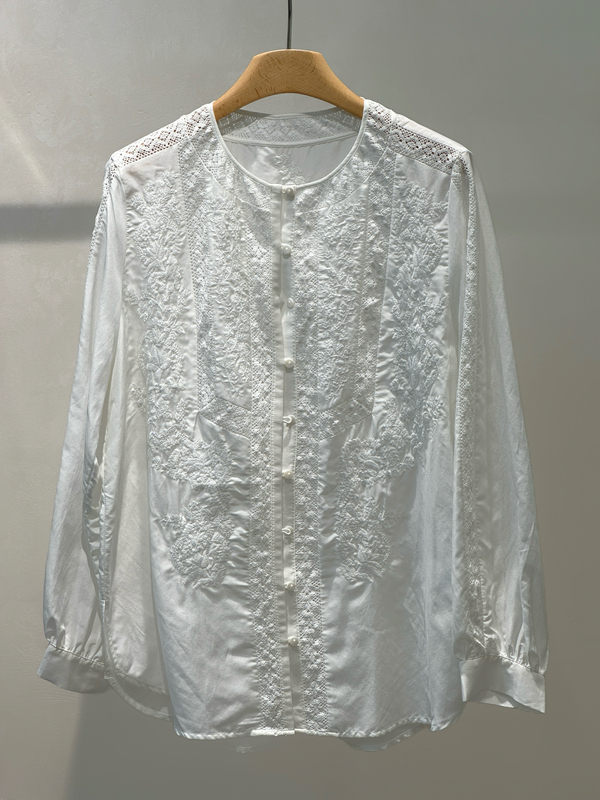 Heavy-Duty Hollow-Out Lace Embroidery Mulberry Silk Cotton Shirt Top for Women
