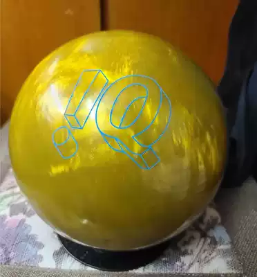 Xinrui bowling supplies storm gold IQ professional flying saucer bowling 11 pounds 7 ounces