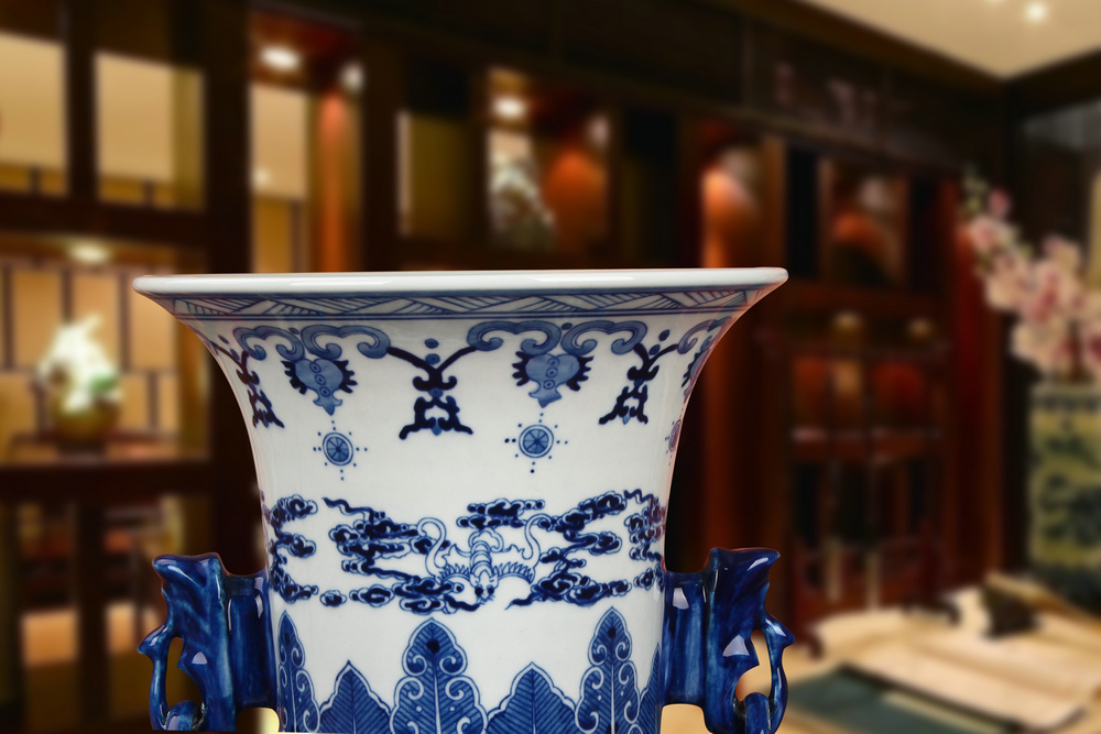 Antique hand - made porcelain of jingdezhen ceramics youligong double elephant peach pomegranate flower vase decoration