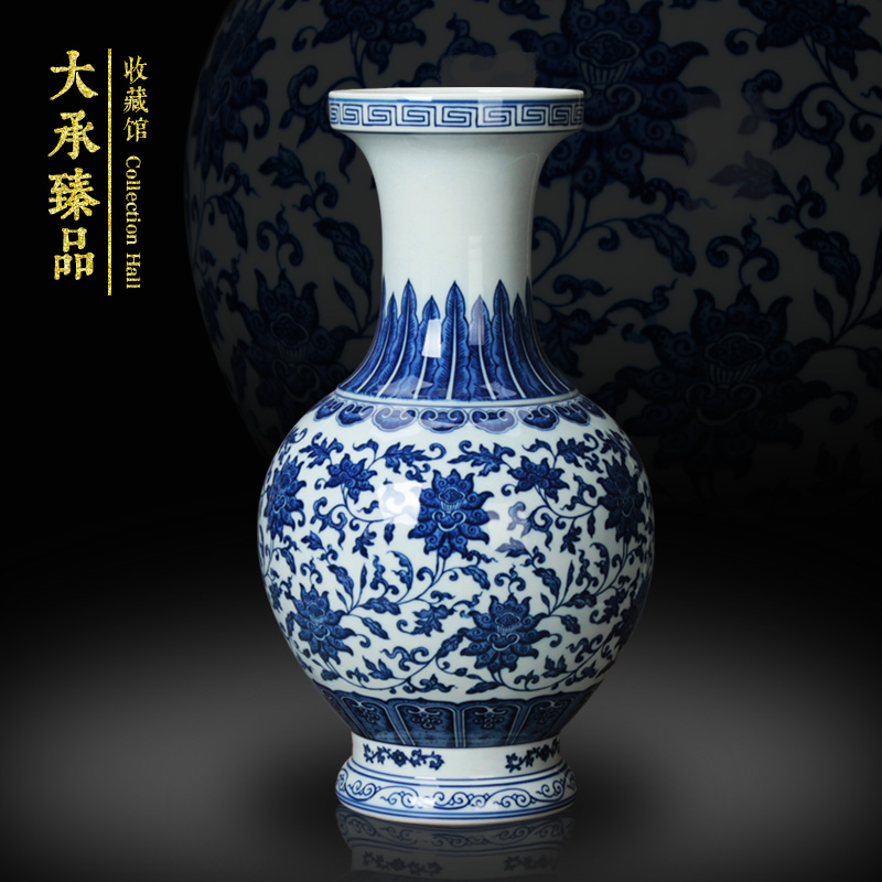 Jingdezhen porcelain vases, antique hand - made classical Chinese style household bound branch lines of blue and white porcelain vase furnishing articles