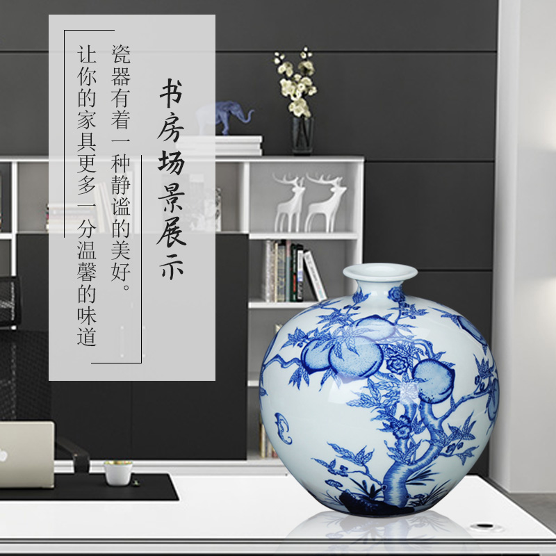 Jingdezhen blue and white peach antique hand - made ceramics vase pomegranate bottle small household decoration decoration furnishing articles