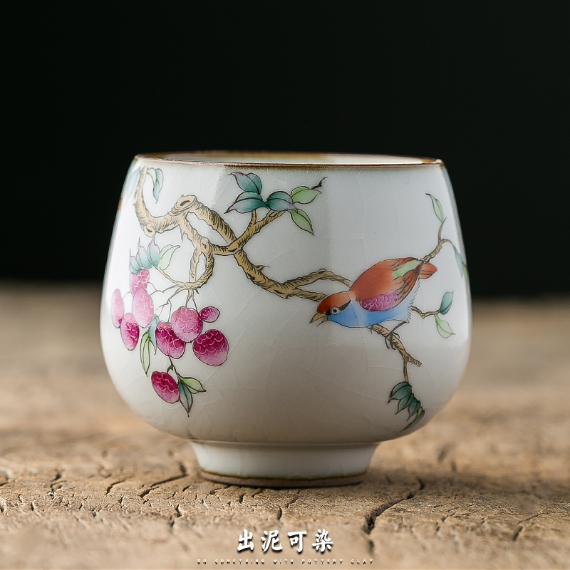 Out of the clay can be dyed hand-painted Ru Kiln flower and bird cup, Jingdezhen ceramic Kung Fu tea set, sample tea cup, individual single cup, host cup