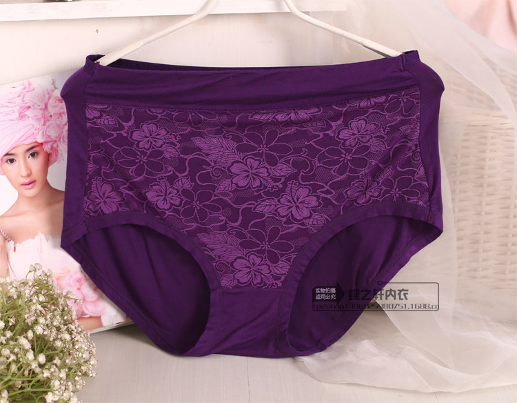 Slip Moyen-âge sexy - Ref 642415 Image 29