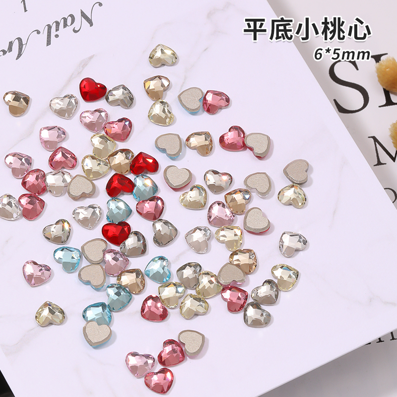 Heart-Shaped Nail Art Flat-Back Rhinestones, Popular Transparent White Heart-Shaped Rhinestones for Nail Decoration, DIY Jewelry B506