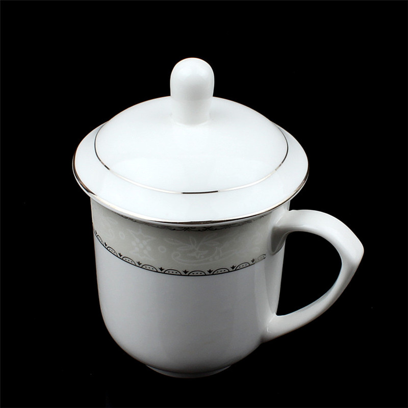Minsheng ceramics with a silver spoon in its ehrs expressions using edge banquet mugs office porcelain cup cup and a cup of tea cup tea cup