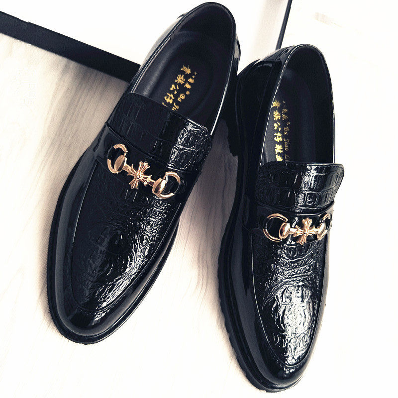 2022 spring men's pointed-toe shoes Korean men's shoes British business casual increase fashion trend shiny black