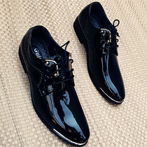 Spring and autumn mens British pointy dress shoes business leisure shoes bright leather shoes trend black increase male shoes