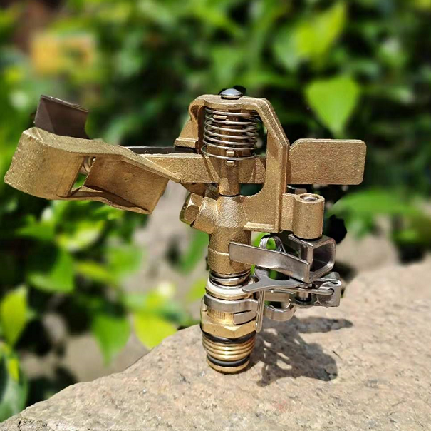 Full copper adjustable rocker head lawn gardening 360 degrees automatic water spray patio roof sprinklers add humidity to cool down