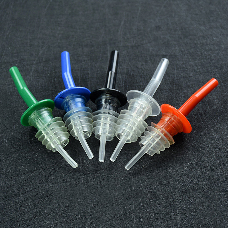 Nobaite plastic creative wine mouth pourer wine stopper wine bottle stopper pouring wine mouth pouring wine bottle stopper