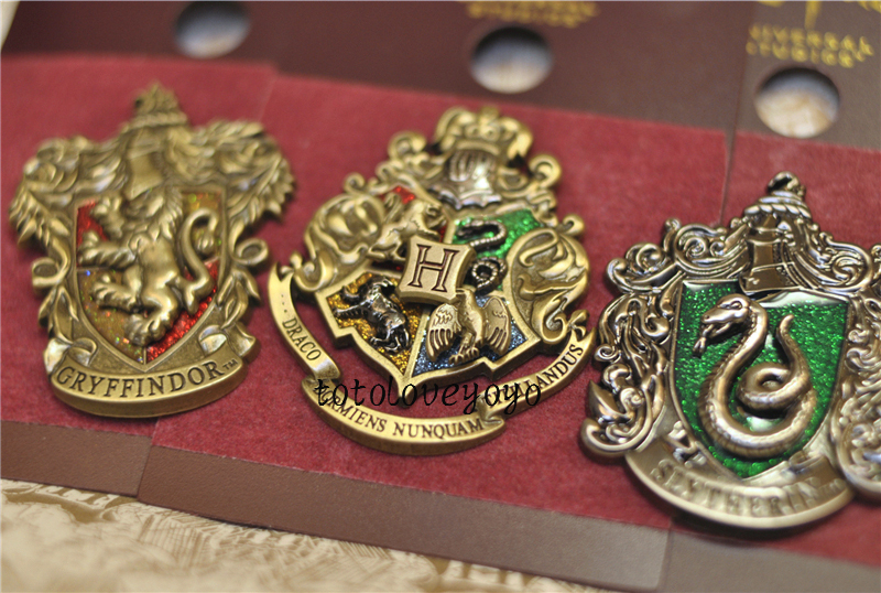 In Stock, Genuine American Harry Potter Slytherin Gryffindor 3D Metal Glitter Badge Brooch