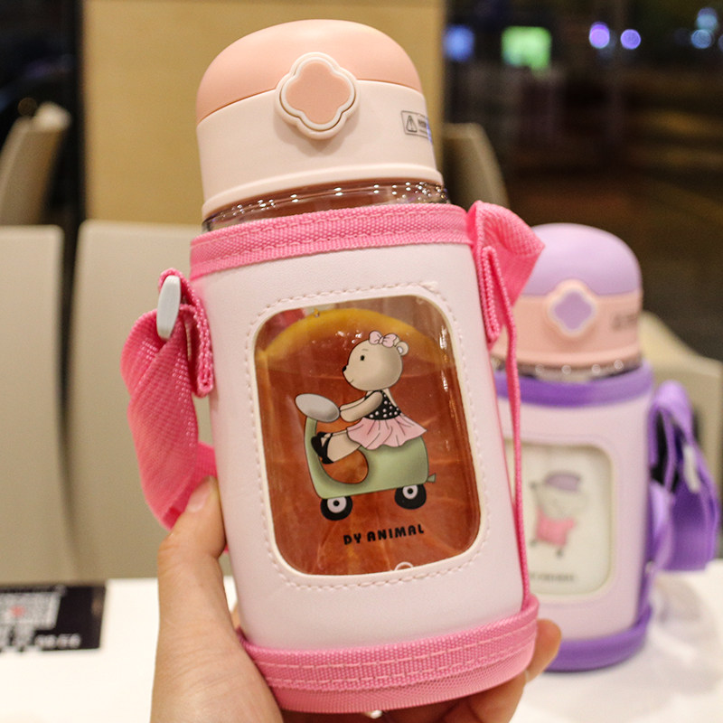 Cartoon cute straw cup with cup holder Childrens water cup Female student fall prevention kindergarten baby summer plastic kettle