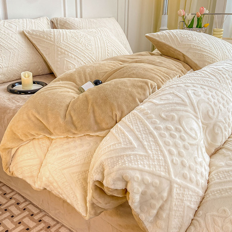 Carved Milk Velvet Four-Piece Bedding Set, Winter Coral Velvet Duvet Cover, Thickened Flannel Bed Sheet, Flannel Fitted Sheet